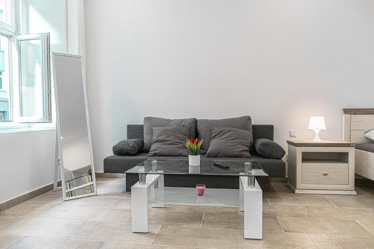 9 Min From City Center - Beautiful Studio Near U1 Reumannplatz Viyana Dış mekan fotoğraf